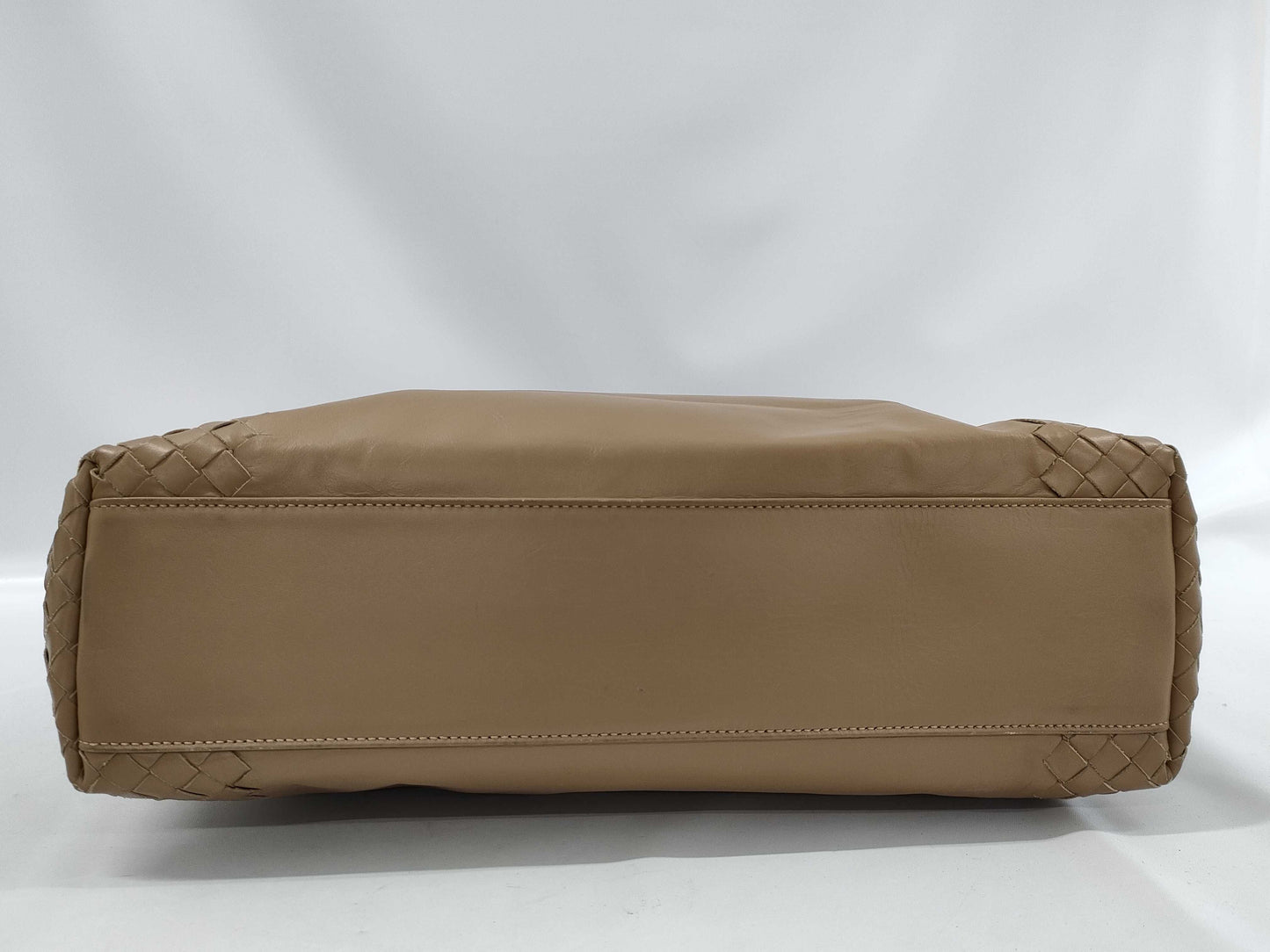 BOTTEGA VENETA Intrecciato Tote Bag