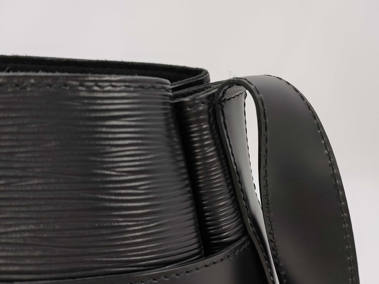 LOUIS VUITTON Epi Sac de Paul Shoulder Bag M80155