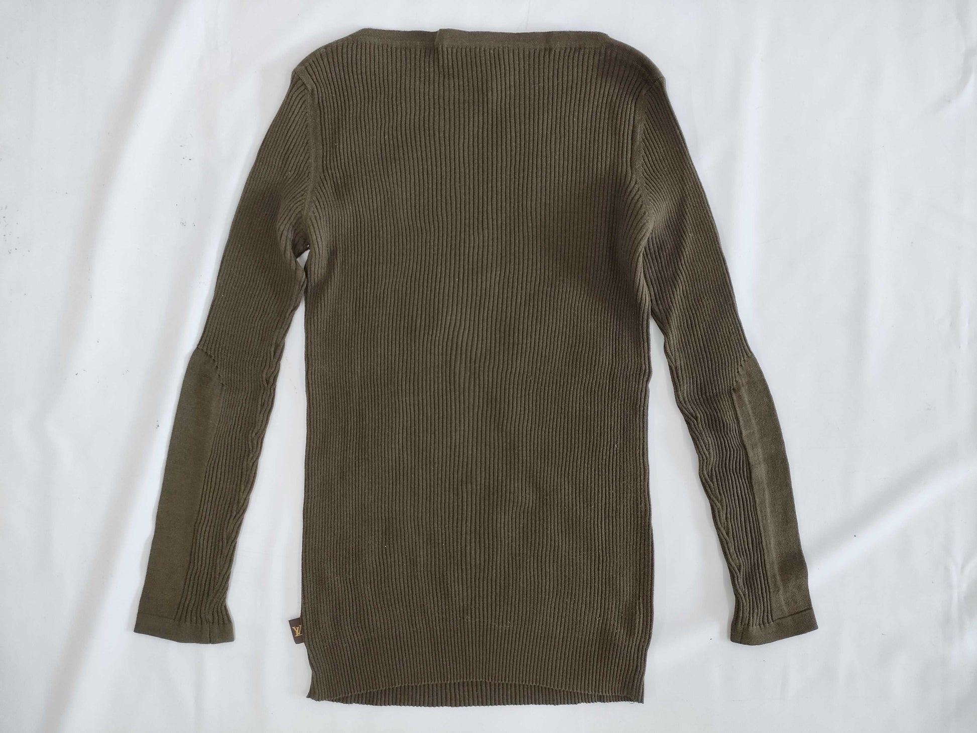 LOUIS VUITTON Knitwear and other apparel
