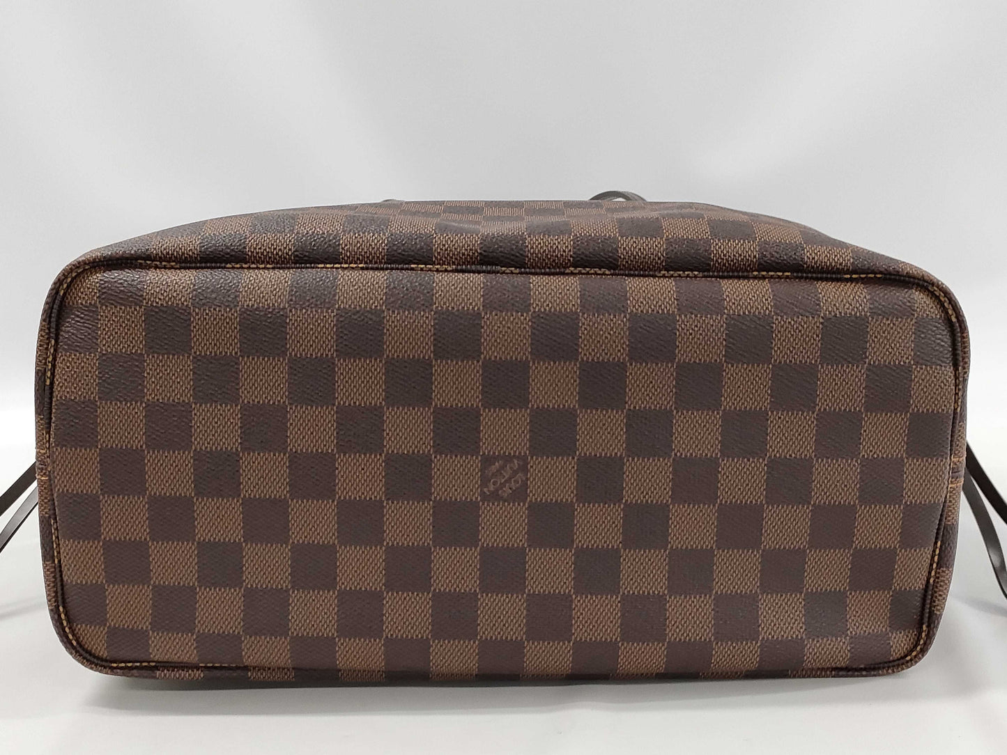 LOUIS VUITTON Damier N51105 Neverfull MM Tote Bag with Pouch
