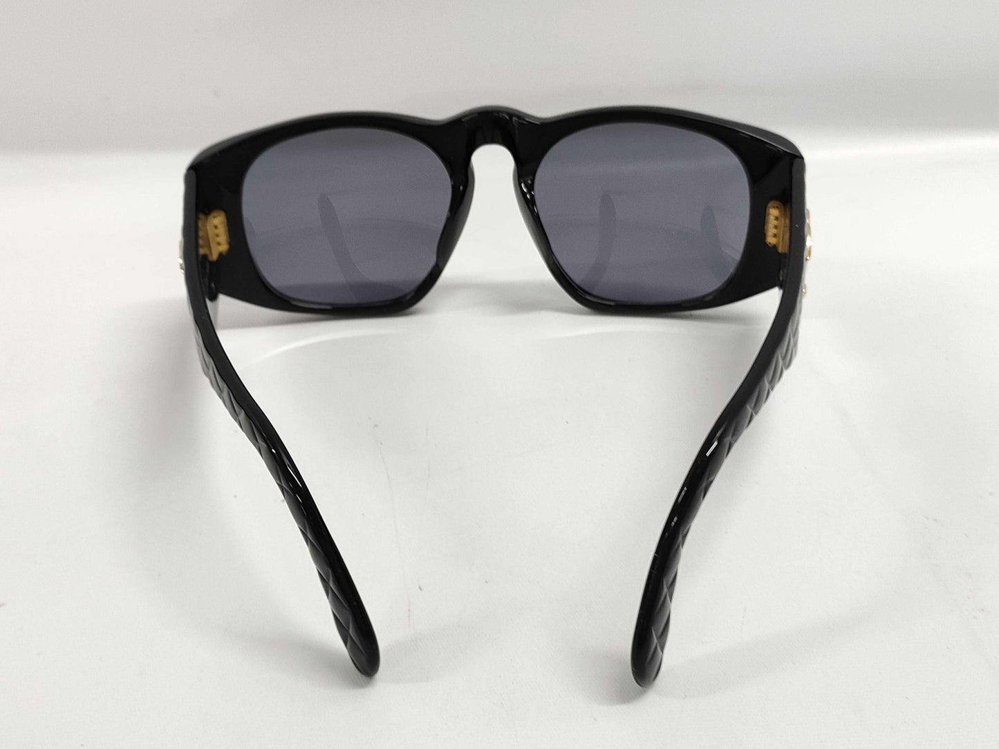 CHANEL Matelasse/Coco Mark Sunglasses with Case 01450 94305 Sunglasses/Eyeglasses