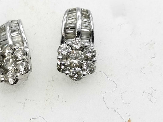 D0.24ct K18WG 1.4g Earrings