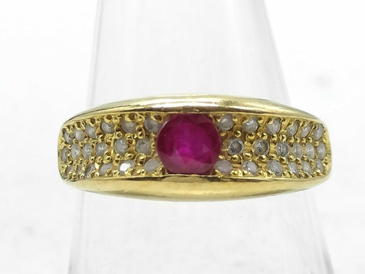 Ruby and Diamond 18K Gold Ring, 4.4g