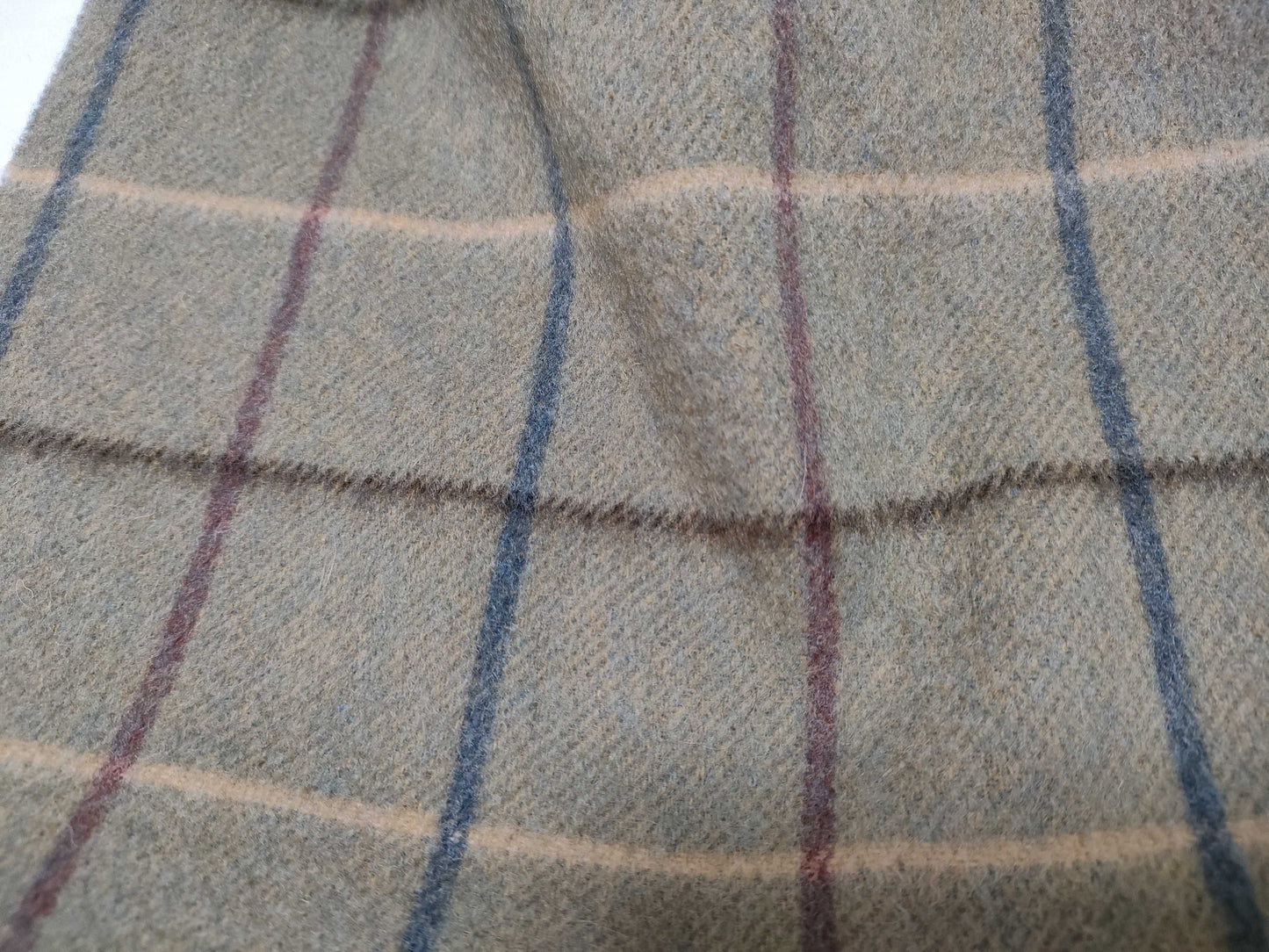 BURBERRY Cashmere Scarf