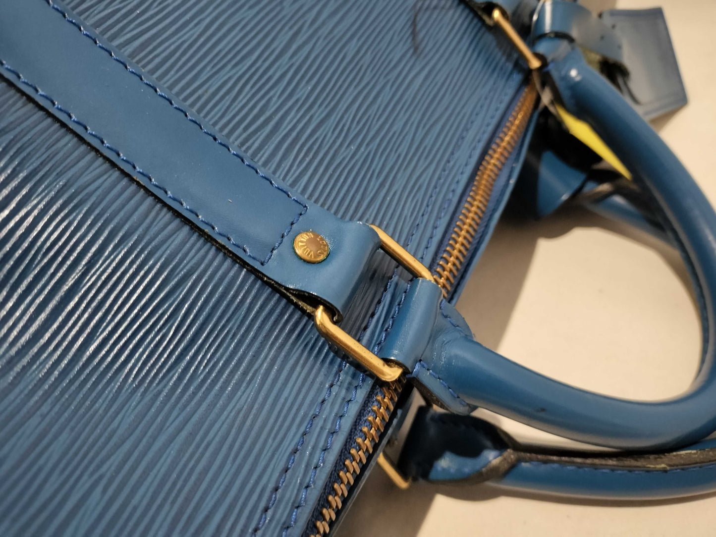 LOUIS VUITTON Epi Keypol 50 Boston Bag