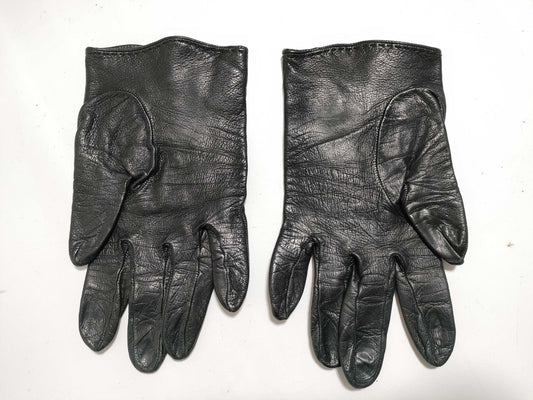 GUCCI Leather Gloves with Horsebit Hardware and Other Accessories