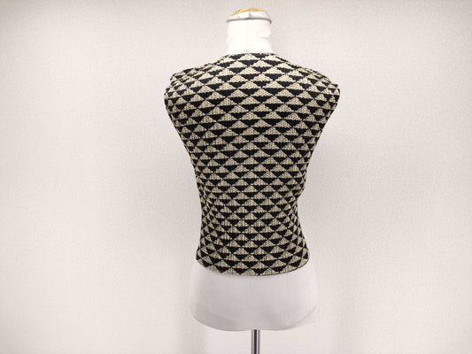 PLEATS PLEASE Sleeveless Design Top