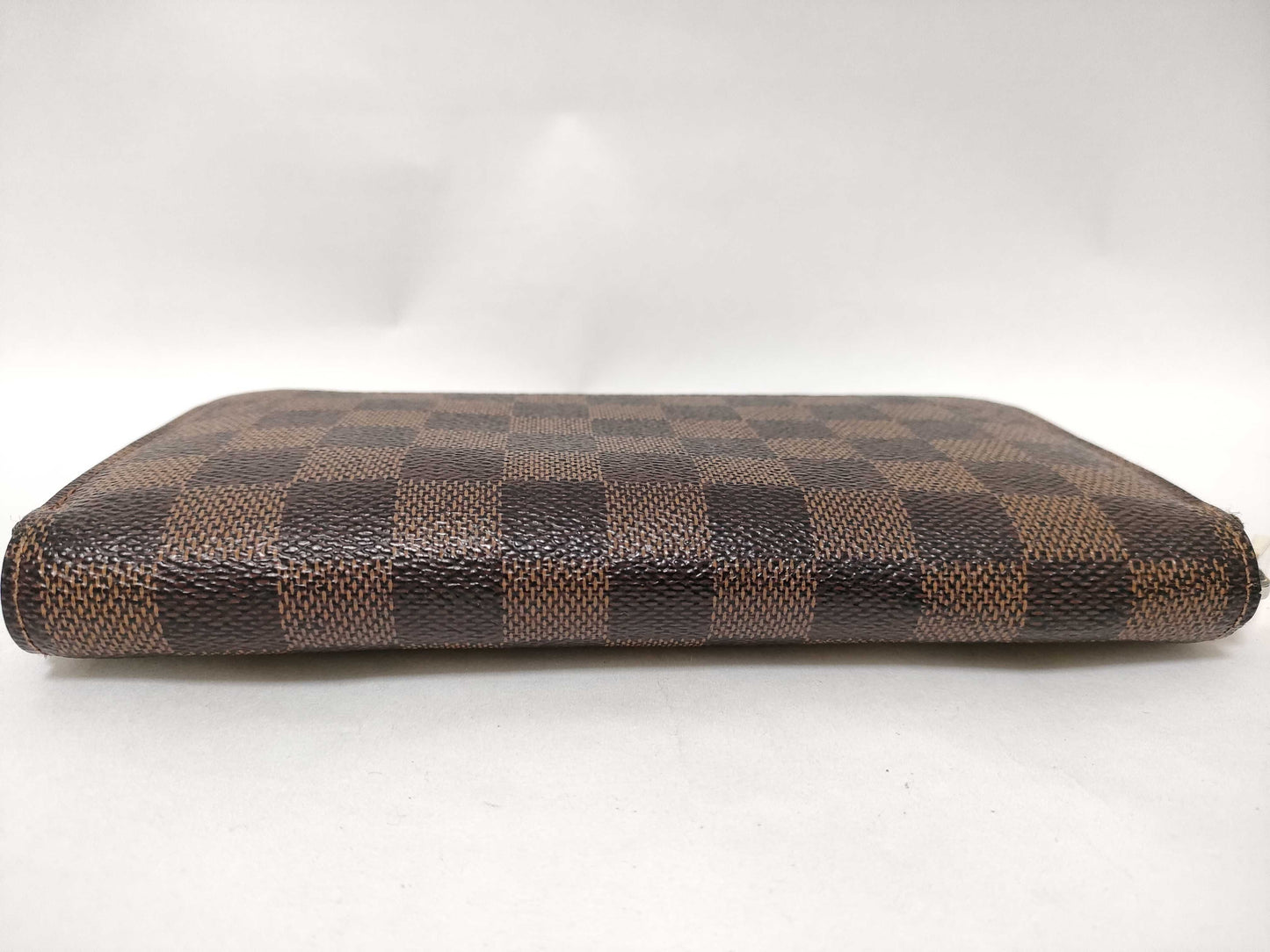 LOUIS VUITTON Damier Zippy Wallet Wallet
