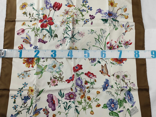 GUCCI Large Scarf with Floral Pattern Other Accessories