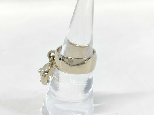 CHANEL B22B Heart Turnlock Ring Ring