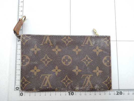 LOUIS VUITTON Monogram Bucket Pouch Other Accessories