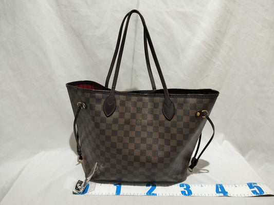 LOUIS VUITTON Damier Neverful Tote Bag