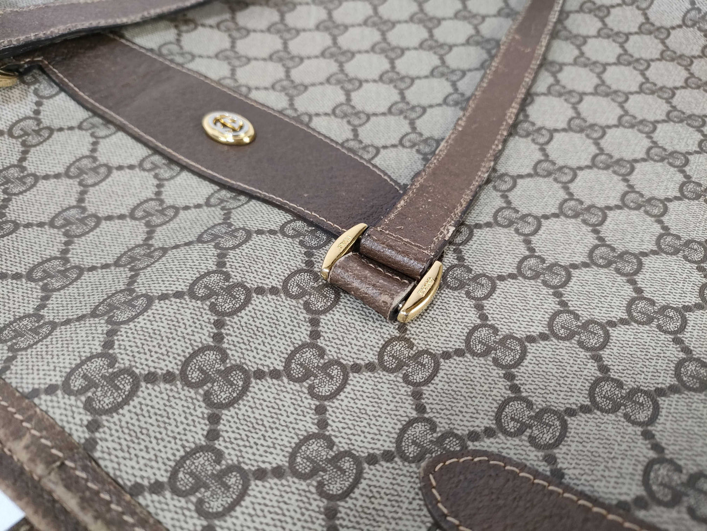 GUCCI GG Supreme Tote Bag 39.02.061 Corner Scratches Tote Bag