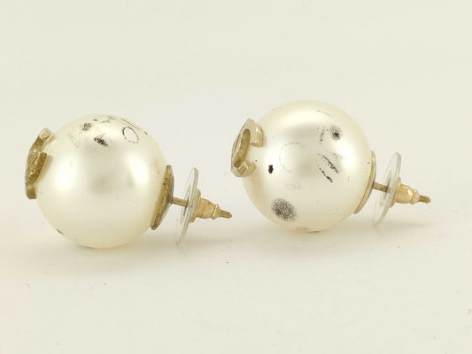 CHANEL Pearl Coco Earrings