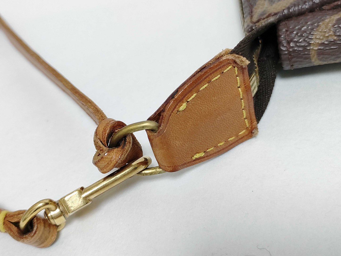 LOUIS VUITTON Monogram M40712 Pochette Accessoires Pouch