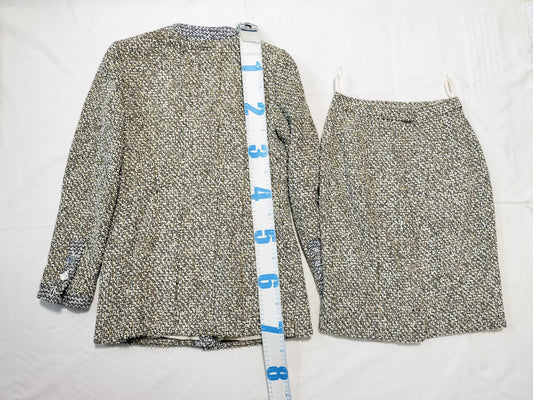 CHANEL 96P Tweed Set Coin Other Apparel