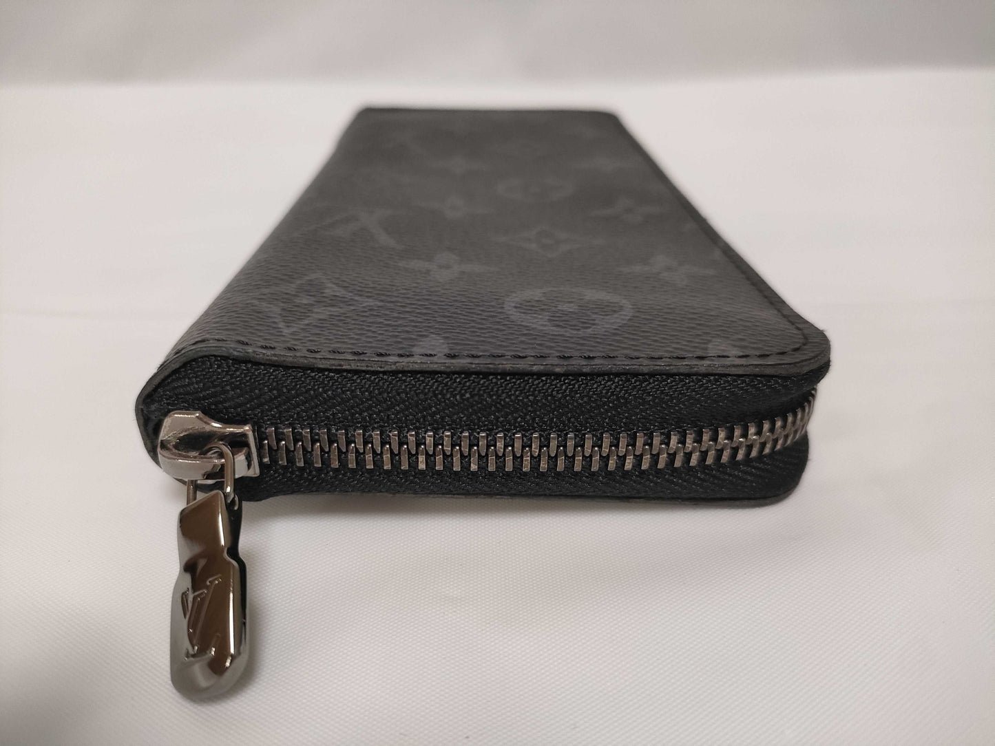 LOUIS VUITTON Monogram Eclipse Zippy Organizer Wallet