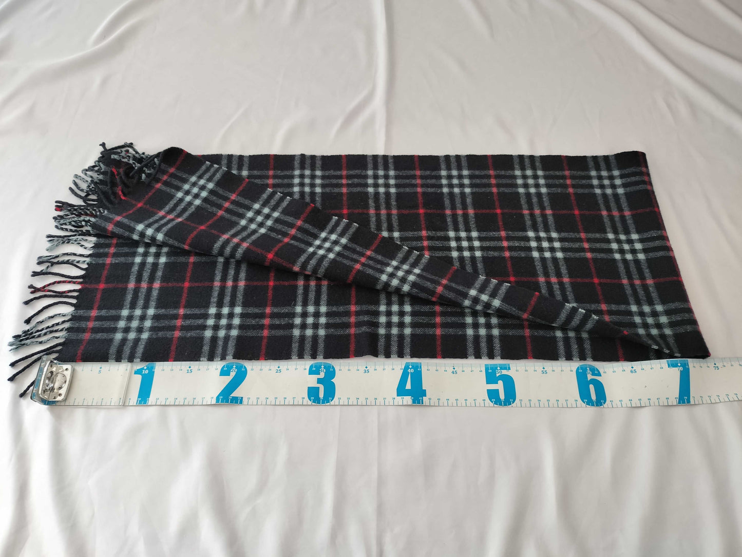 BURBERRY Cashmere Nova Check Scarf