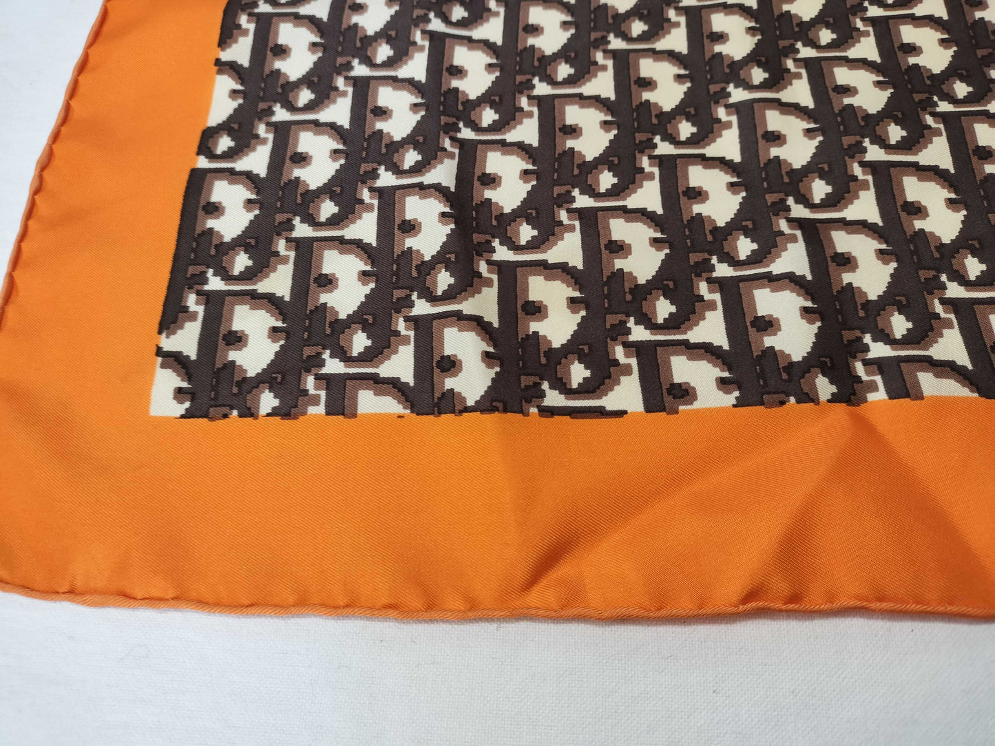 Dior Trotter scarf without tag