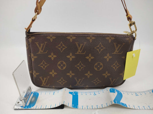 LOUIS VUITTON Monogram M51980 Pochette Accessoires Pouch