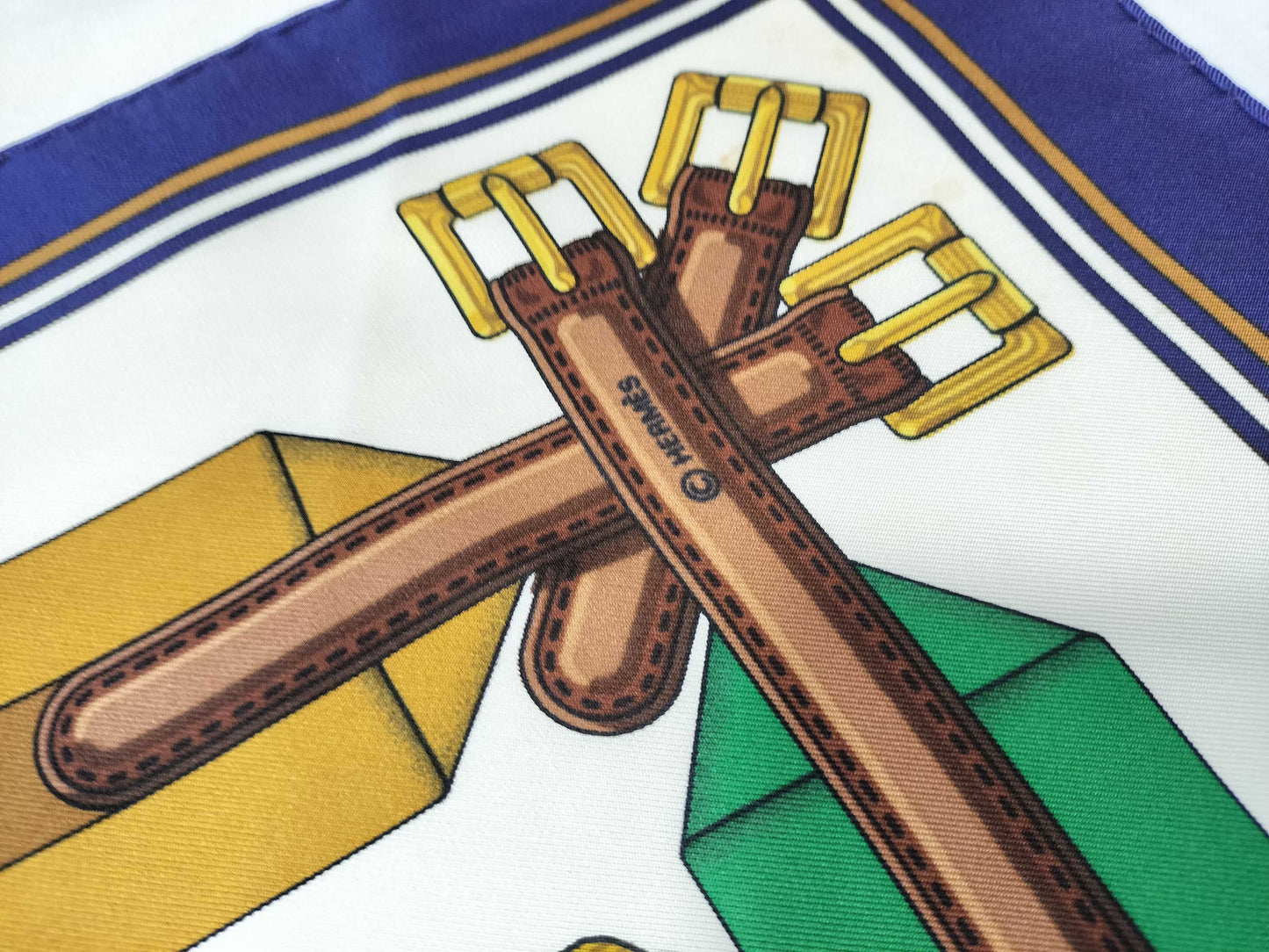 HERMES Carre Shoulder Strap Scarf