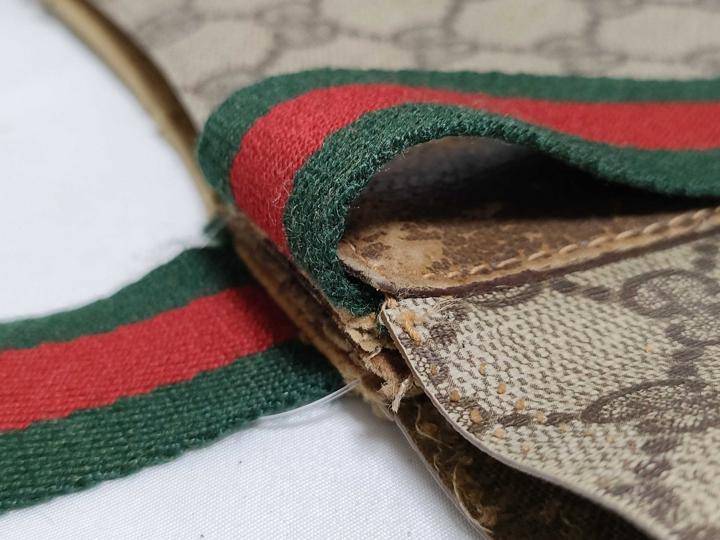 GUCCI GG Supreme 40.02.003 Tote Bag