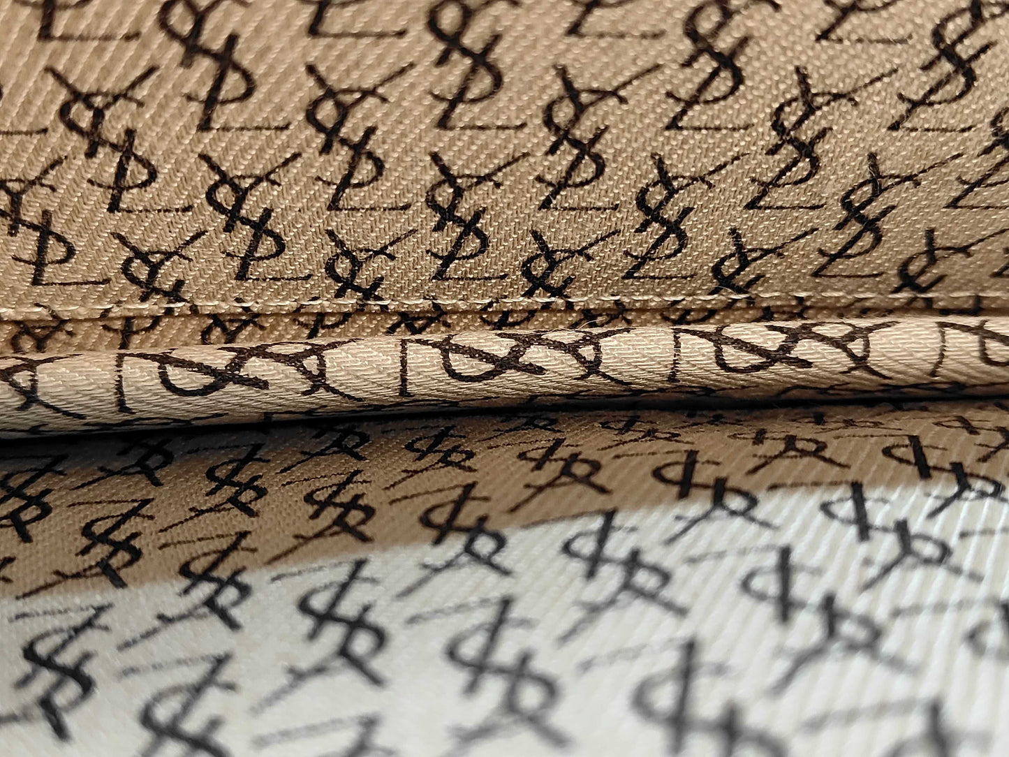 Yves Saint Laurent Leather Clutch Bag