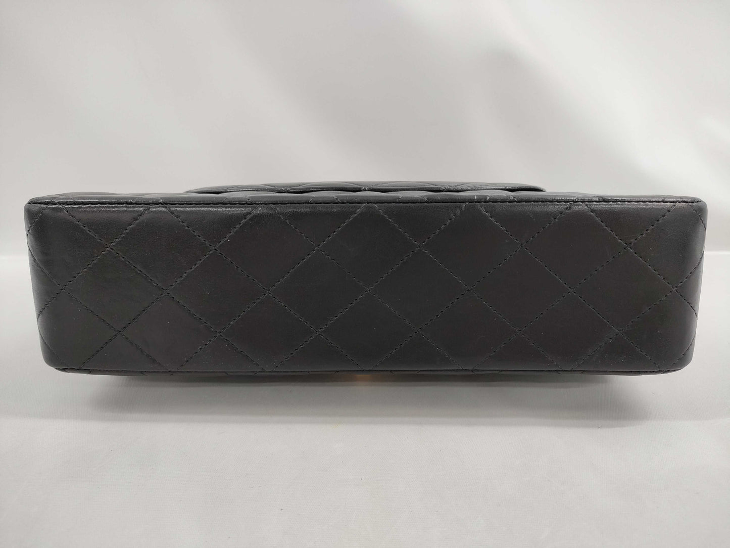CHANEL Matelasse 25 Chain Shoulder Bag