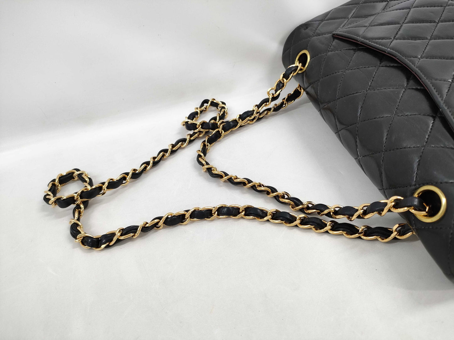 CHANEL Matelasse 25 Chain Shoulder Bag
