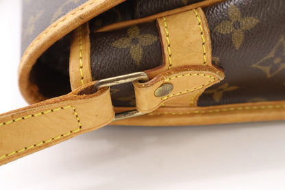 LOUIS VUITTON M42250 Monogram Sologne Shoulder Bag