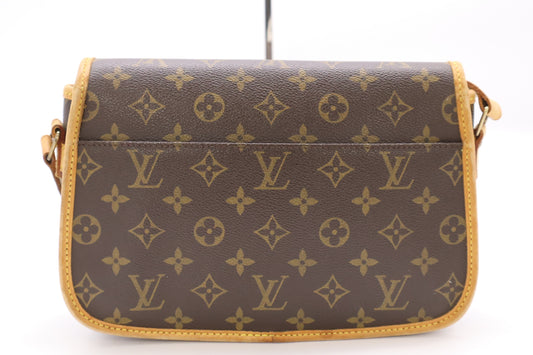 LOUIS VUITTON M42250 Monogram Sologne Shoulder Bag