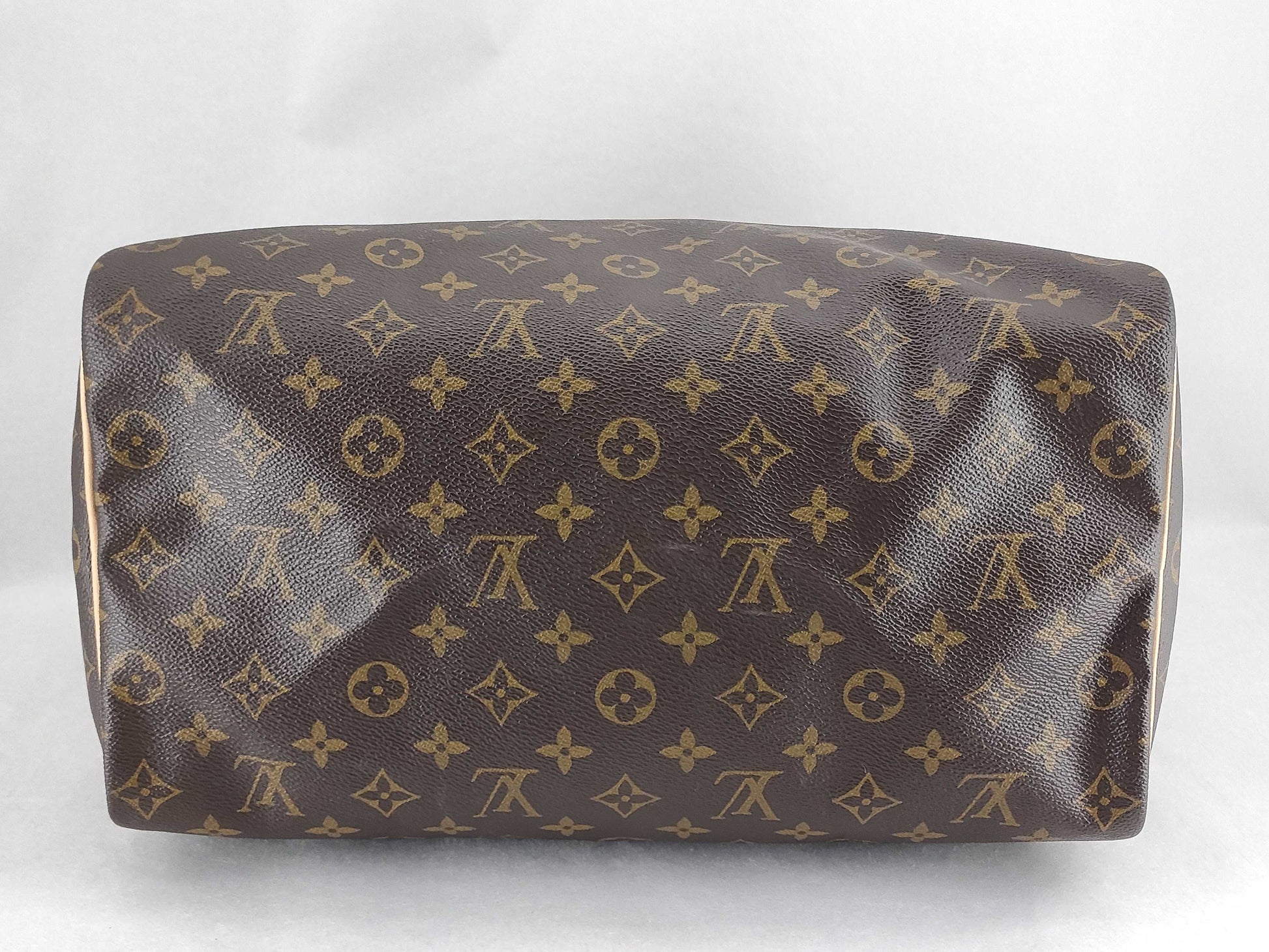 LOUIS VUITTON Speedy 35 Handbag