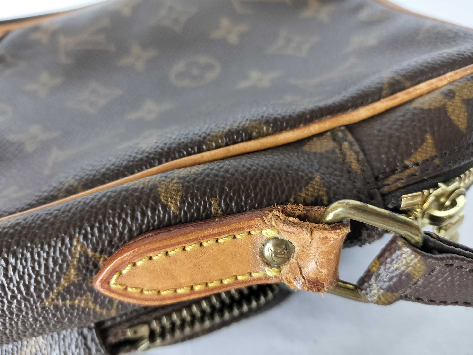 LOUIS VUITTON Monogram M45236 Amazon Shoulder Bag