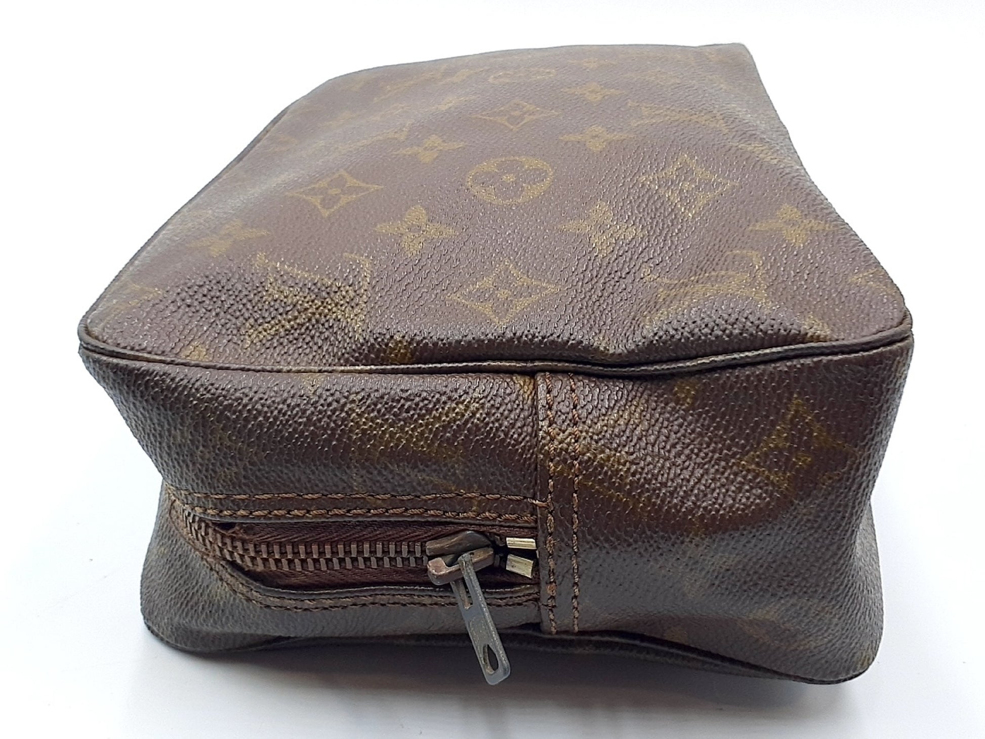 LOUIS VUITTON 4-Piece Monogram True Toilet Second Bag Set