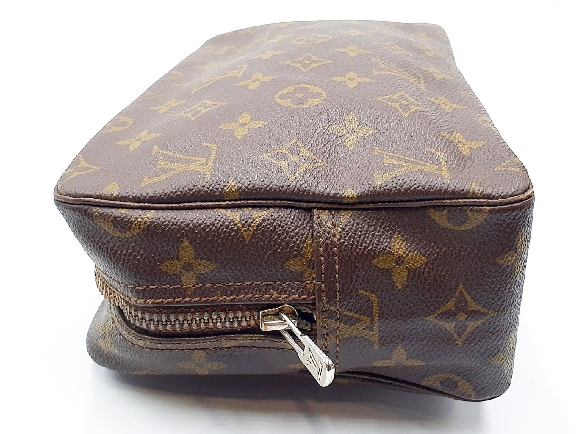 LOUIS VUITTON 4-Piece Monogram True Toilet Second Bag Set