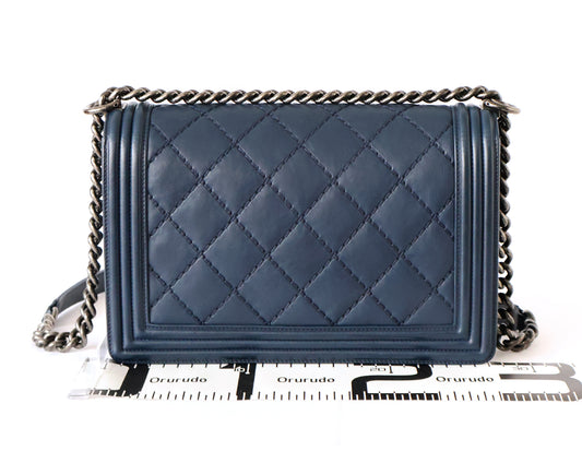 CHANEL Seal 18 Series Boy Chanel Matelasse Lambskin Chain Shoulder Bag Navy