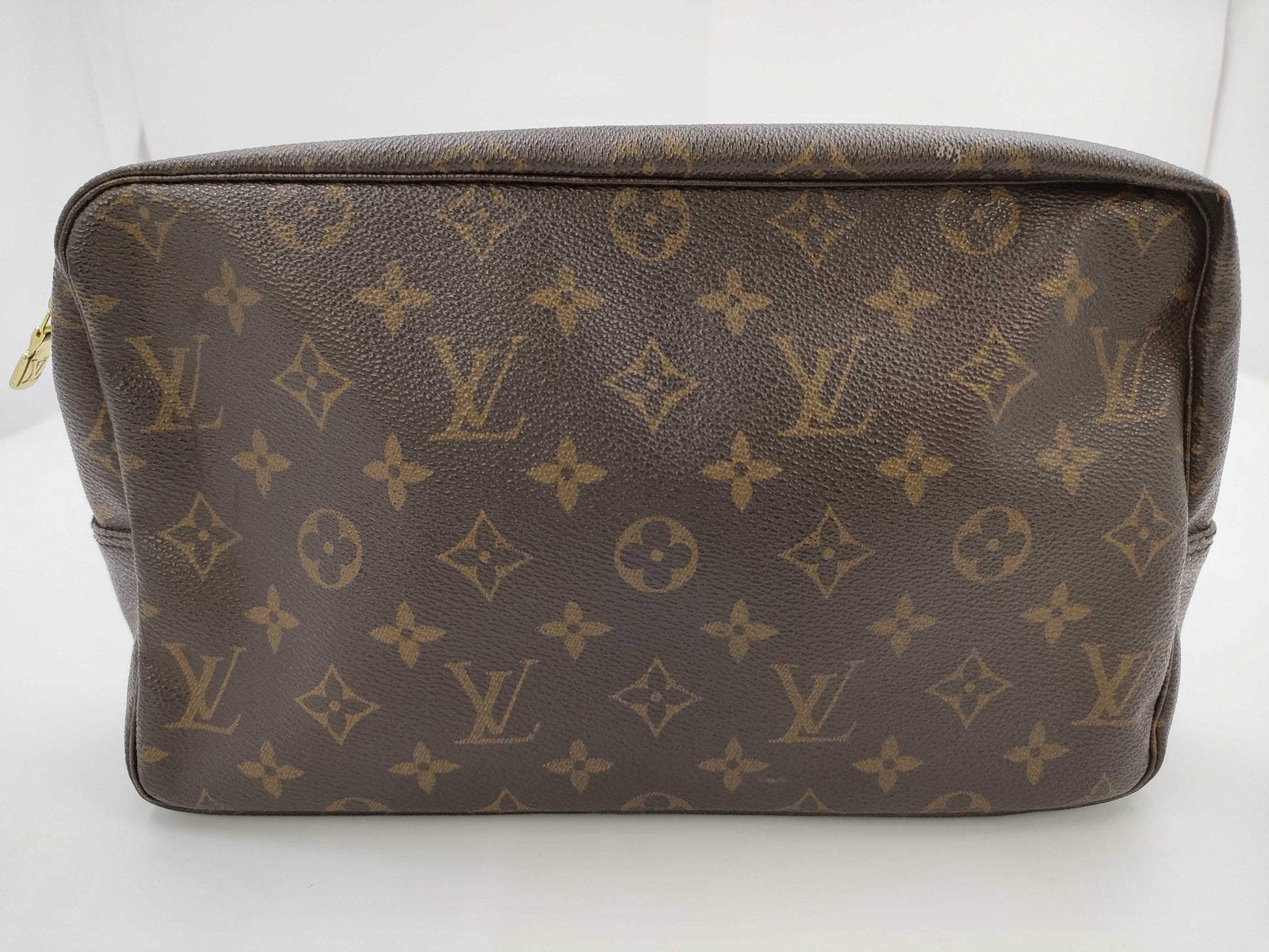 LOUIS VUITTON Monogram True Toilet Second Bag