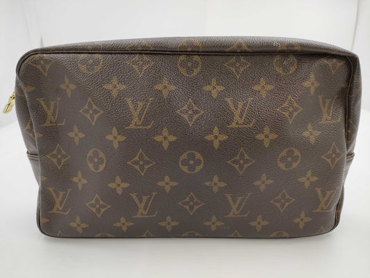 LOUIS VUITTON Monogram True Toilet Second Bag