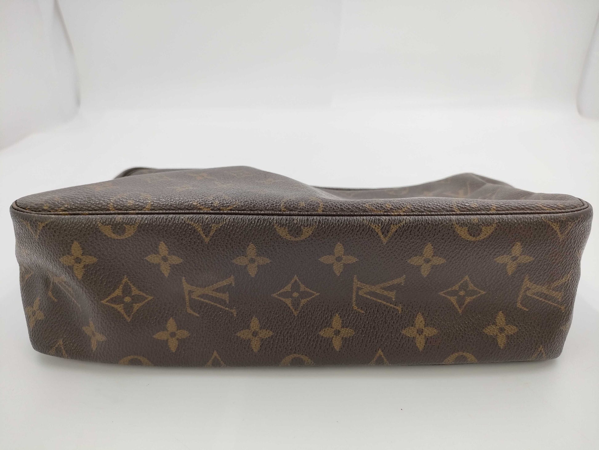 LOUIS VUITTON Monogram True Toilet Second Bag
