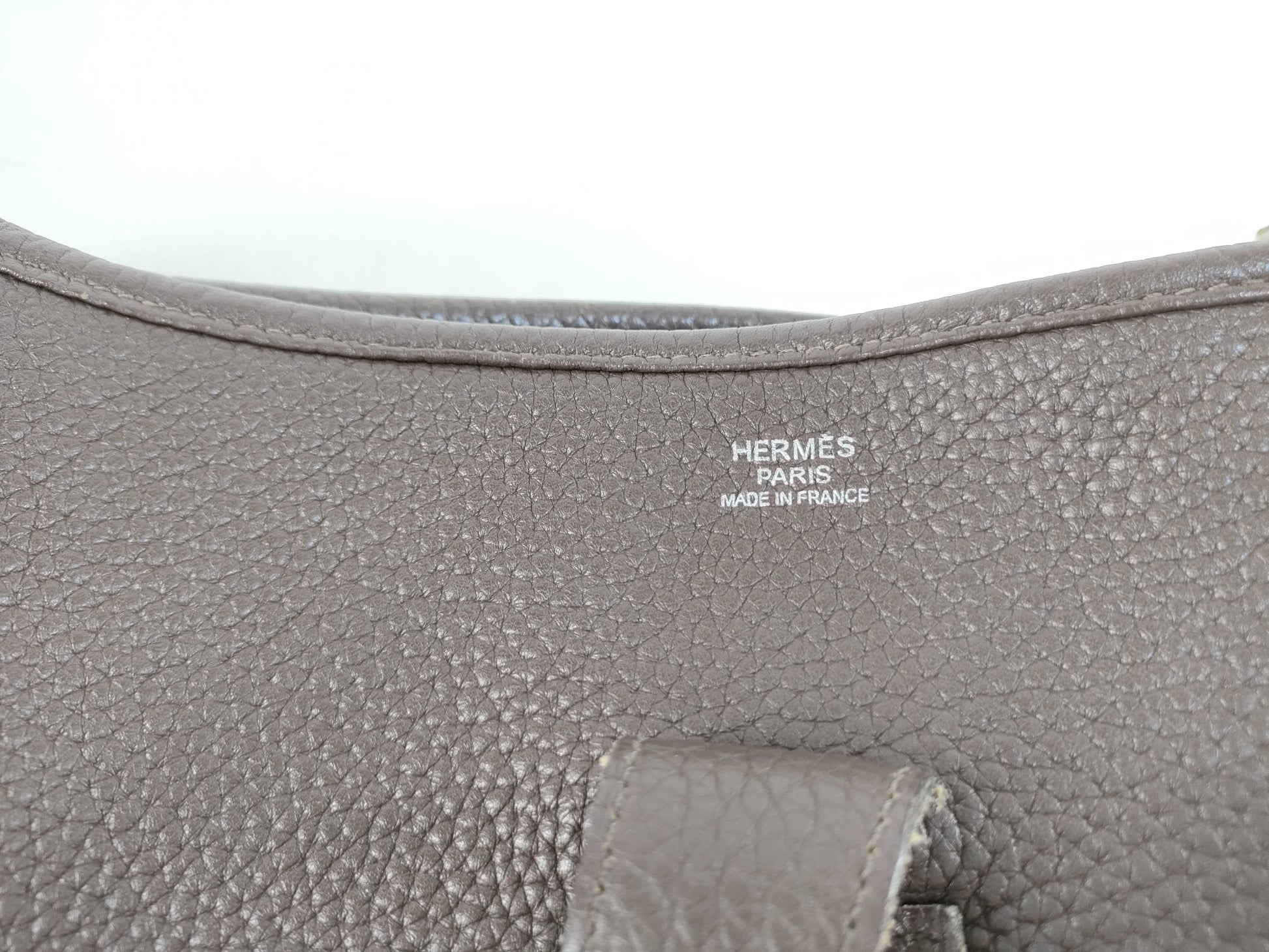 HERMES Evelyn 3 GM Shoulder Bag