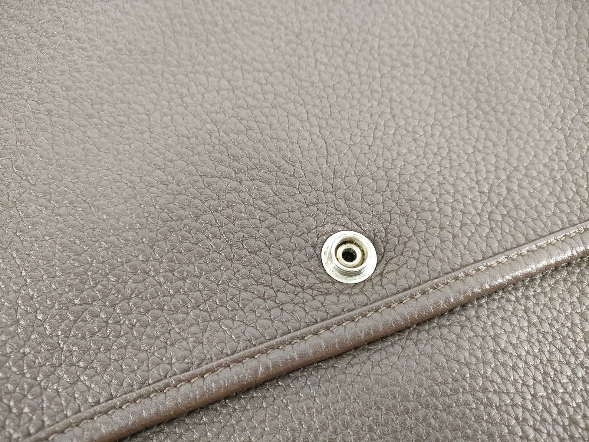 HERMES Evelyn 3 GM Shoulder Bag