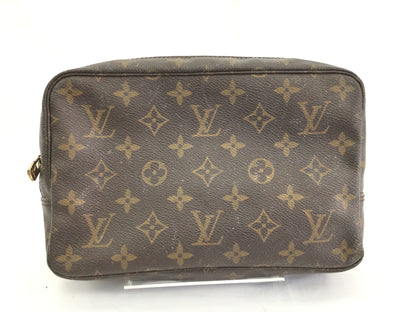 LOUIS VUITTON Truss Toilette 23 Pouch