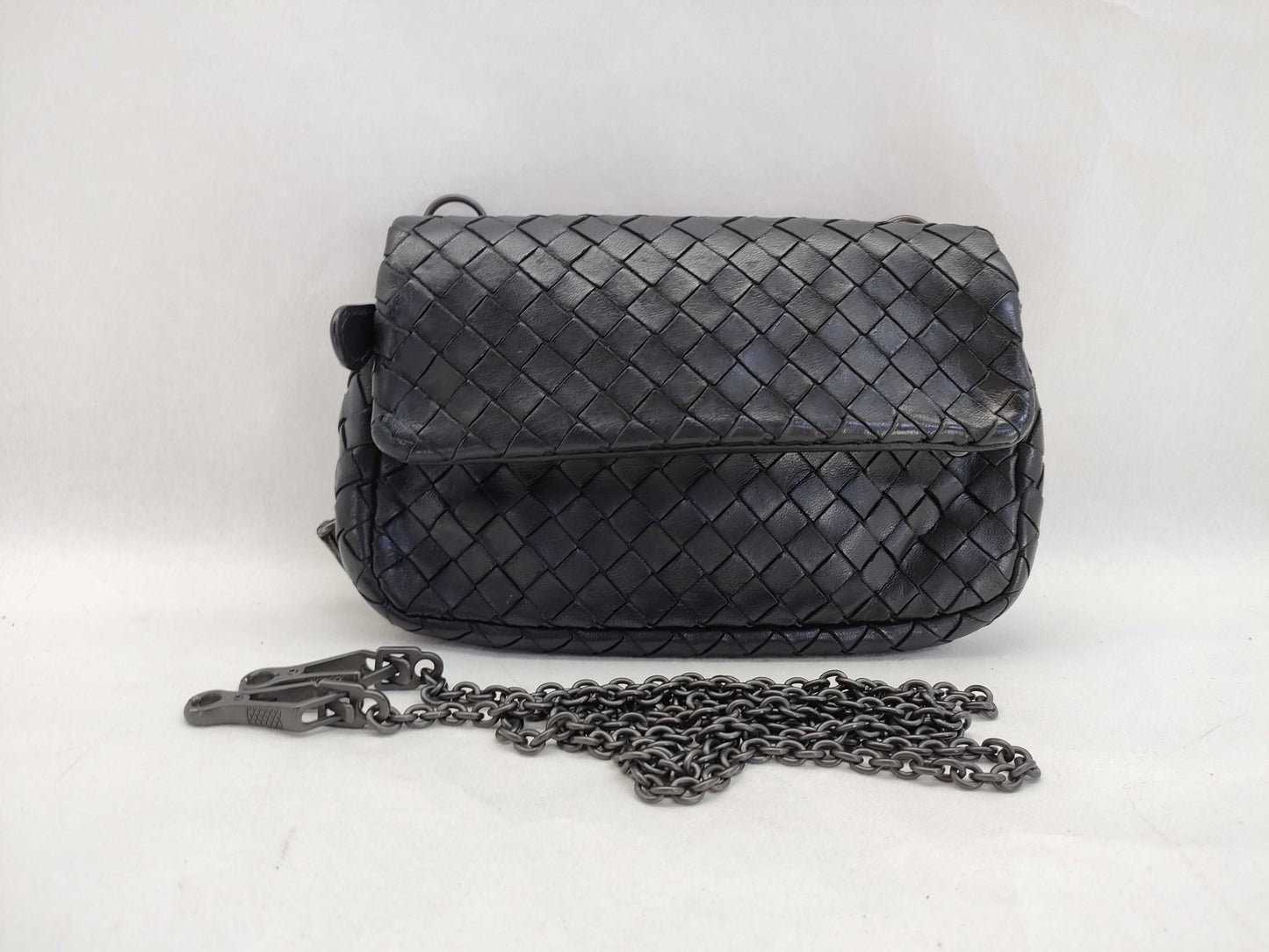 BOTTEGA VENETA Intrecciato Shoulder Bag