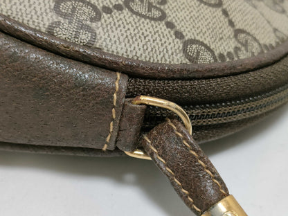 GUCCI GG Supreme Shoulder Bag
