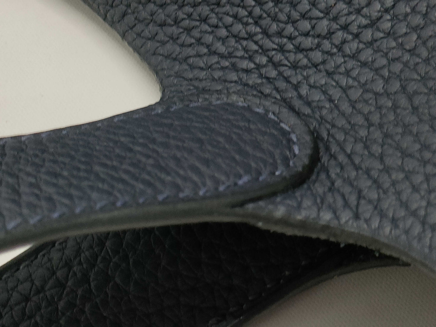 HERMES Picotin Lock MM Navy D Stamp Taurillon Clemence Leather GD Hardware Handbag