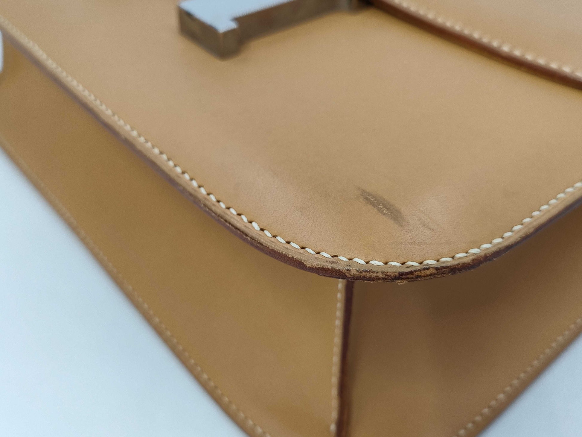 HERMES Constance 24 Swift Biscuit Shoulder Bag with D Stamp