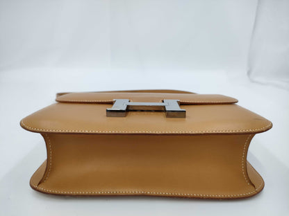 HERMES Constance 24 Swift Biscuit Shoulder Bag with D Stamp