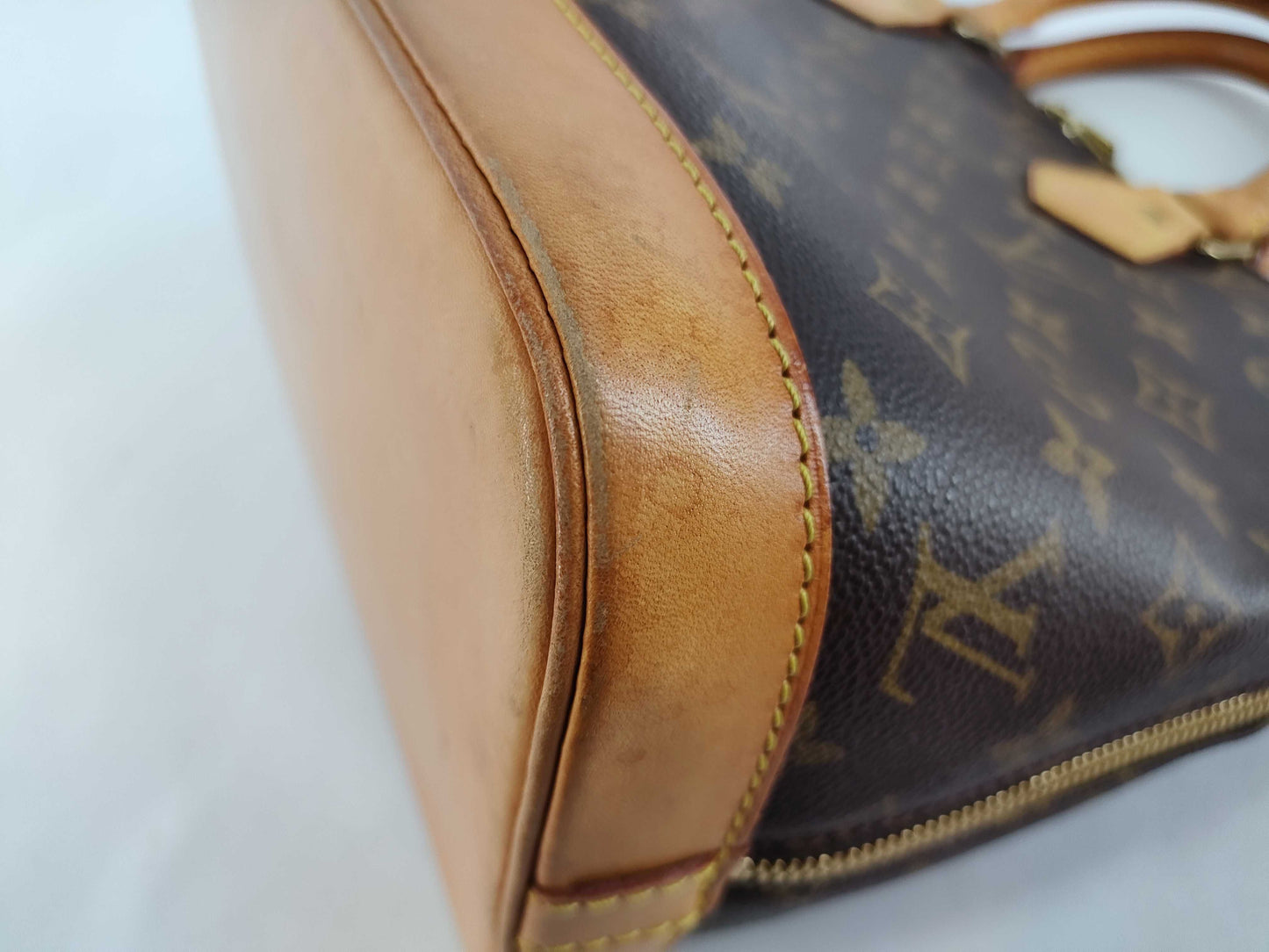 LOUIS VUITTON Louis Vuitton Monogram Alma PM Handbag M51130
