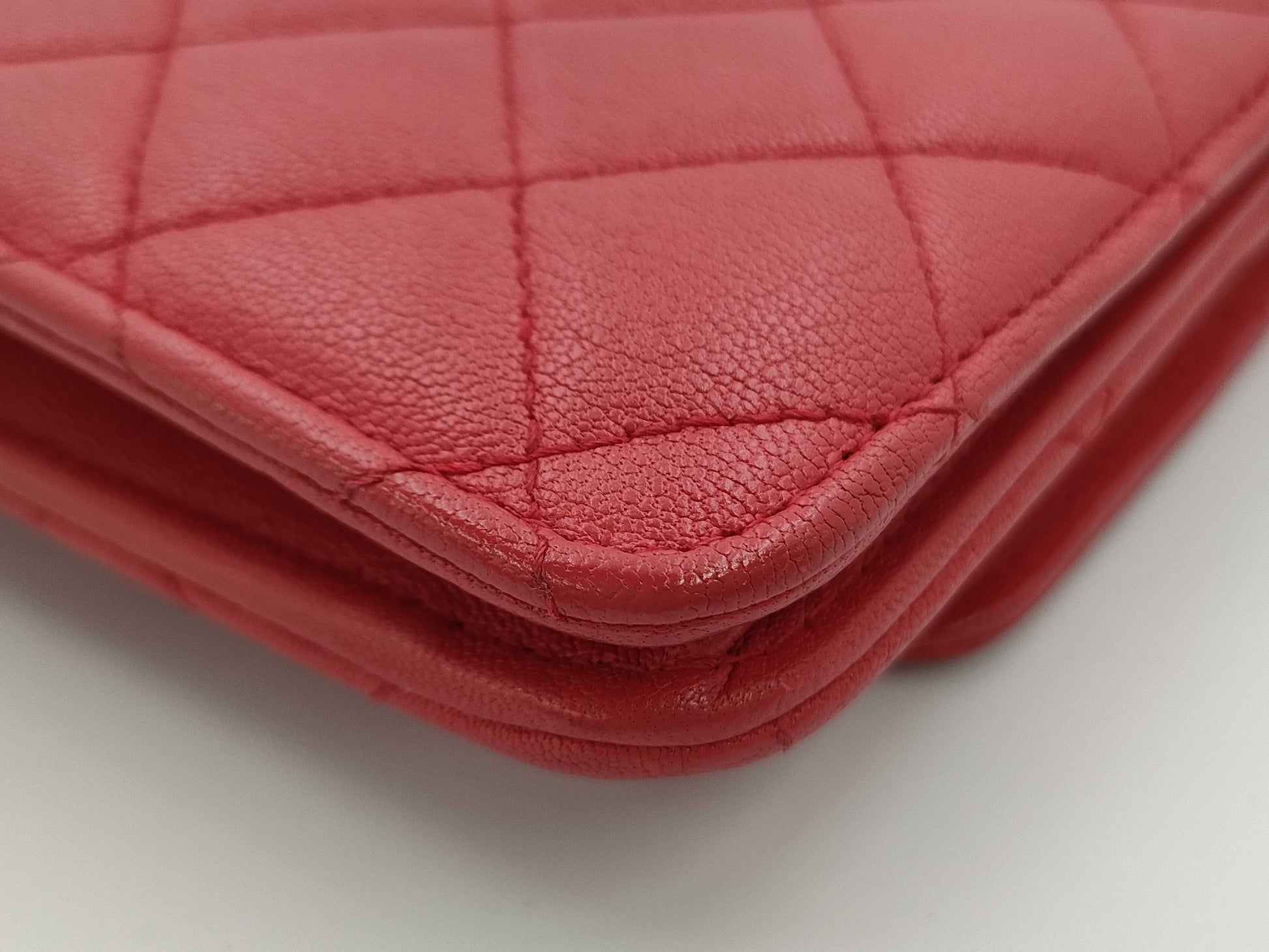 CHANEL Matelasse Chain Wallet Red/Silver Hardware Shoulder Bag