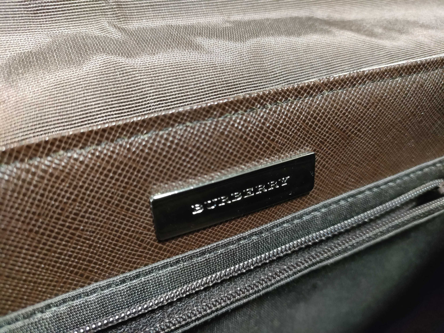 BURBERRY semi-shoulder beige checked shoulder bag